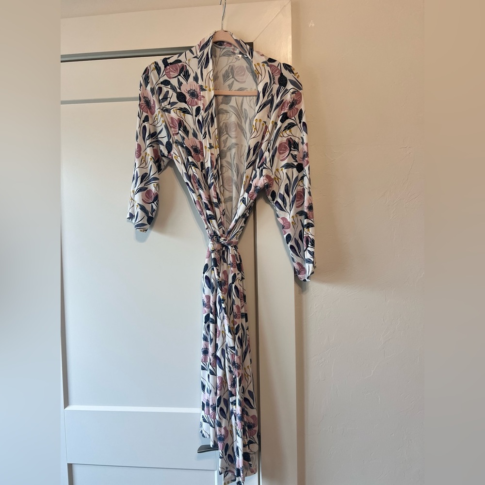 Milkmaid Goods robe - size medium